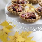 Crostatine salate con cipolle caramellate per SCAVOLINI